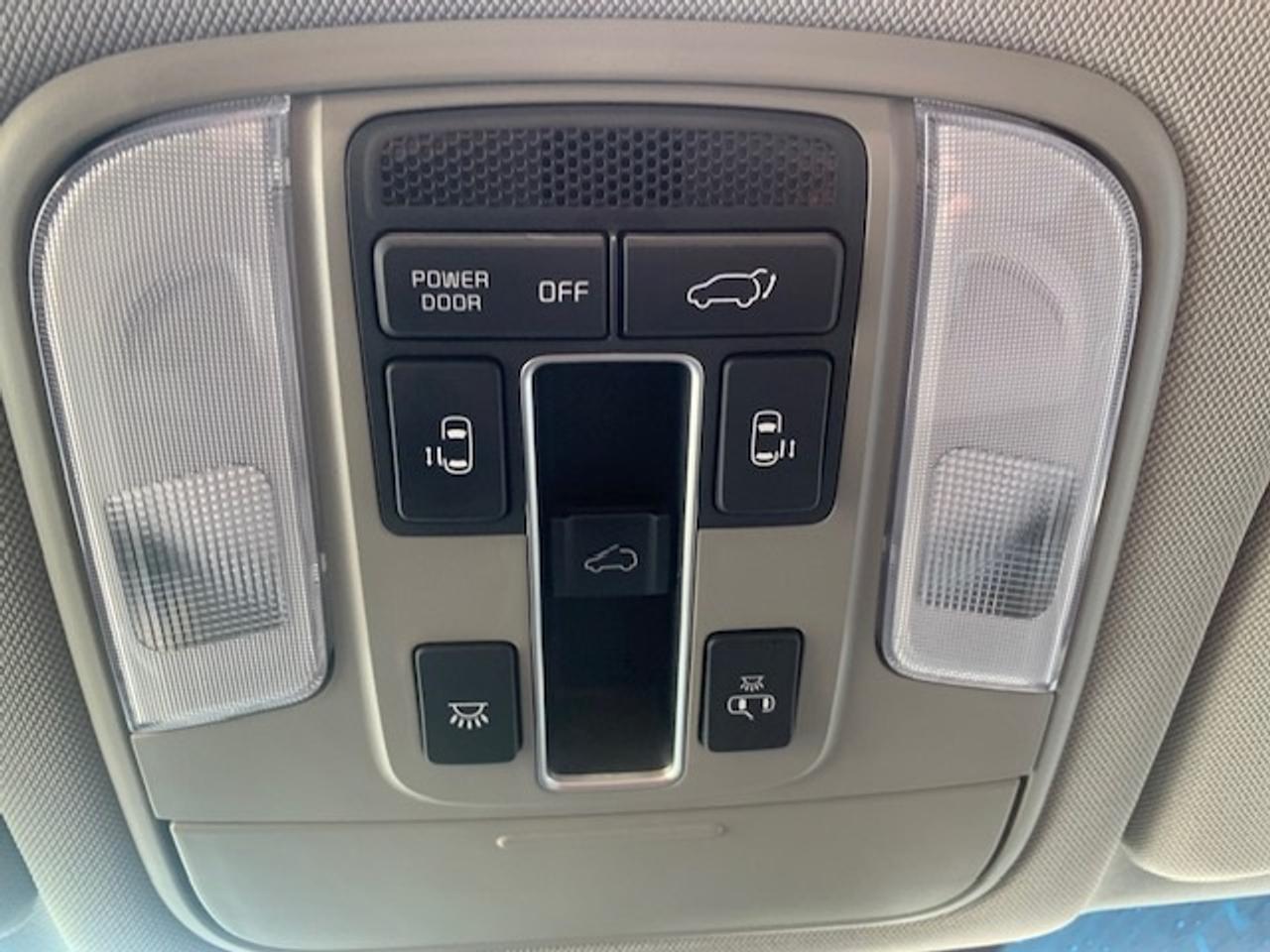 2019 Kia Sedona SX+ Photo