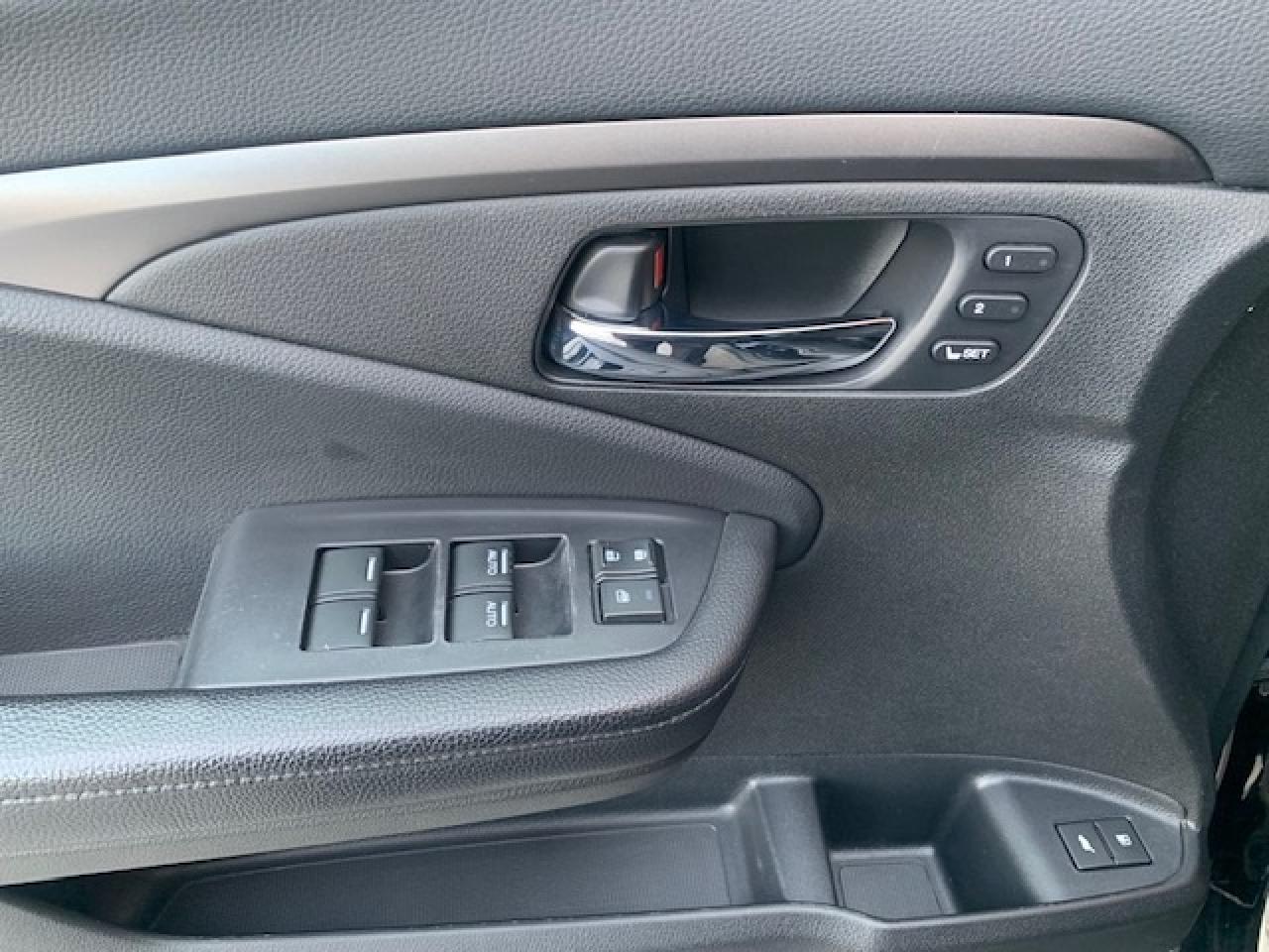 2019 Honda Pilot EX-L w/NAVI AWD Photo