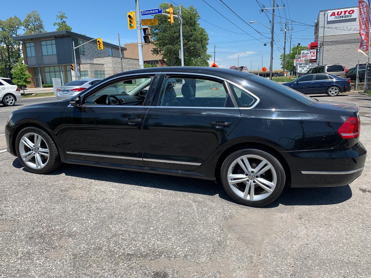 2012 Volkswagen Passat 2.0L TDI Auto highline Photo