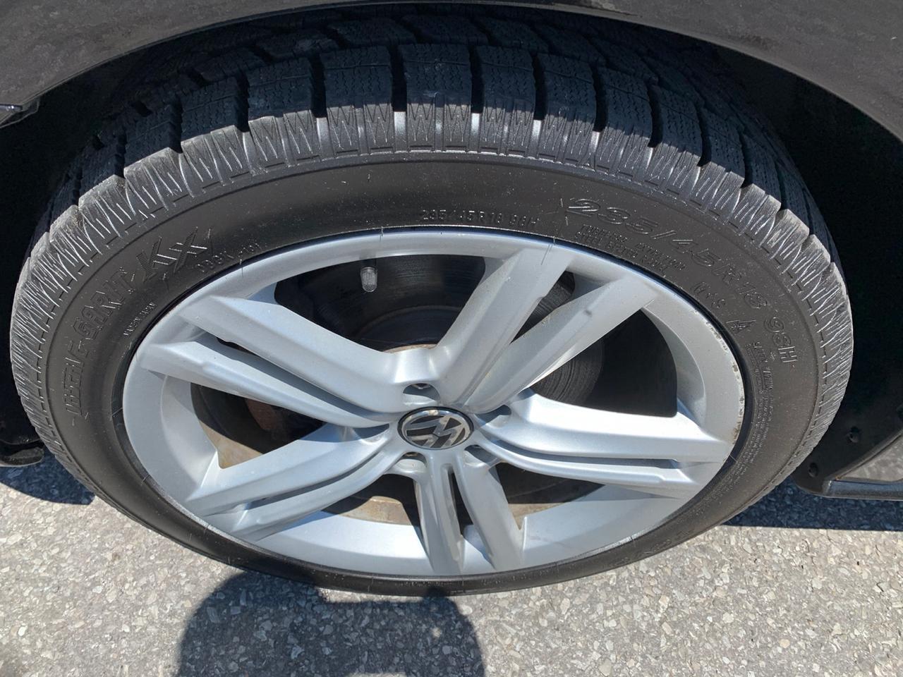 2012 Volkswagen Passat 2.0L TDI Auto highline Photo