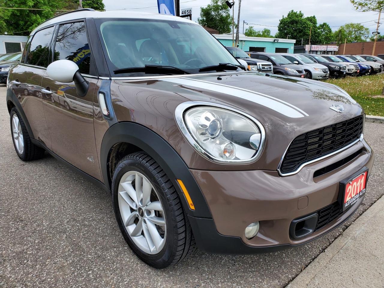 2011 MINI Cooper Countryman S ALL4 Photo