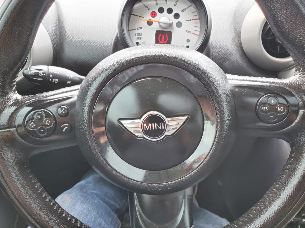 2011 MINI Cooper Countryman S ALL4 Photo