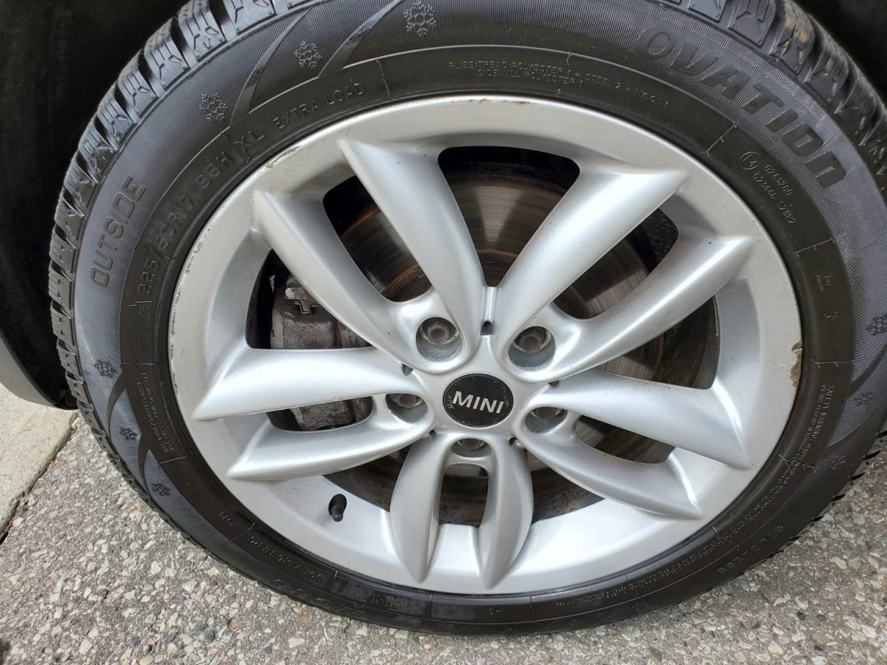 2011 MINI Cooper Countryman S ALL4 Photo