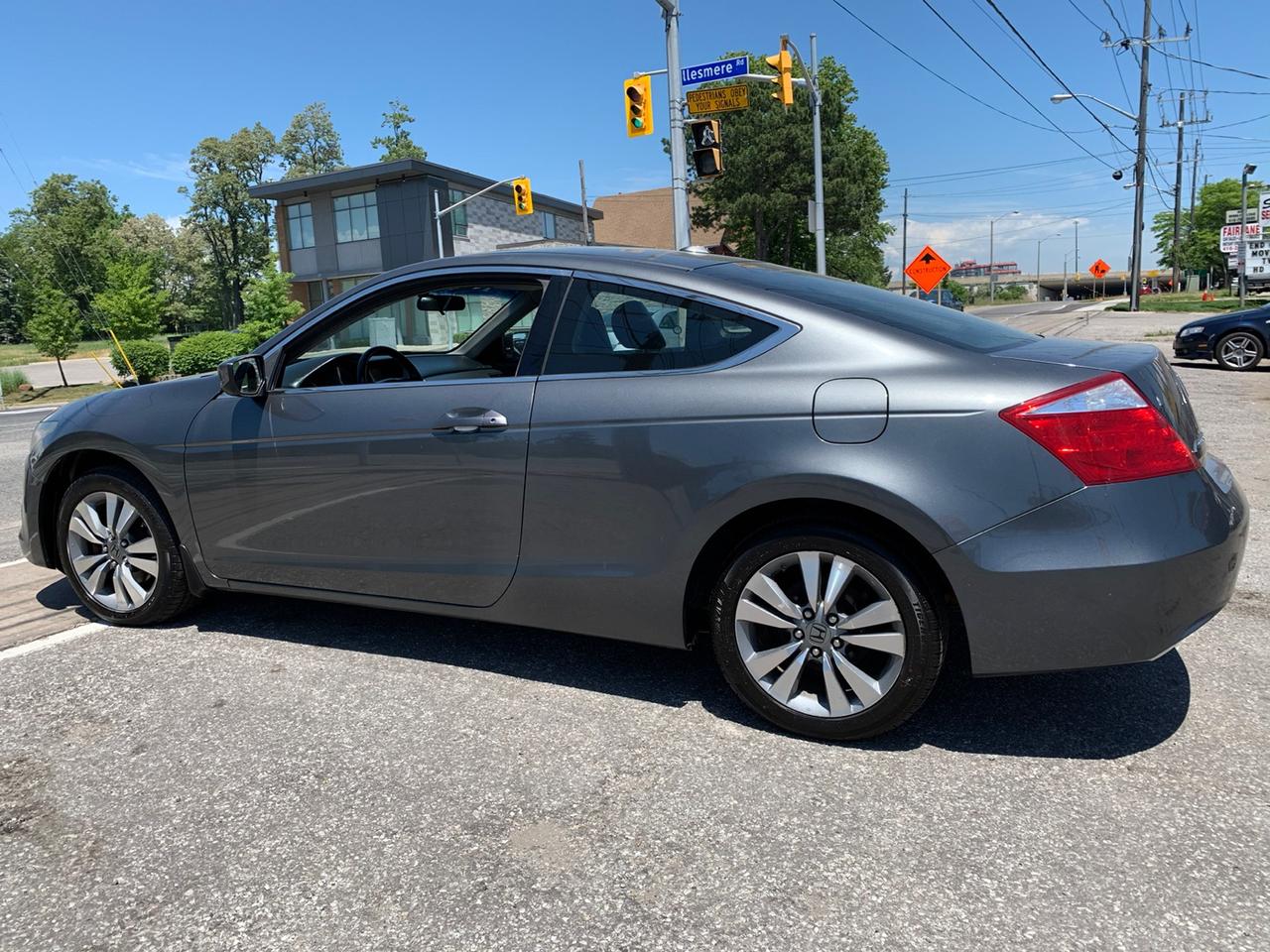 2009 Honda Accord EX-L Coupe Photo