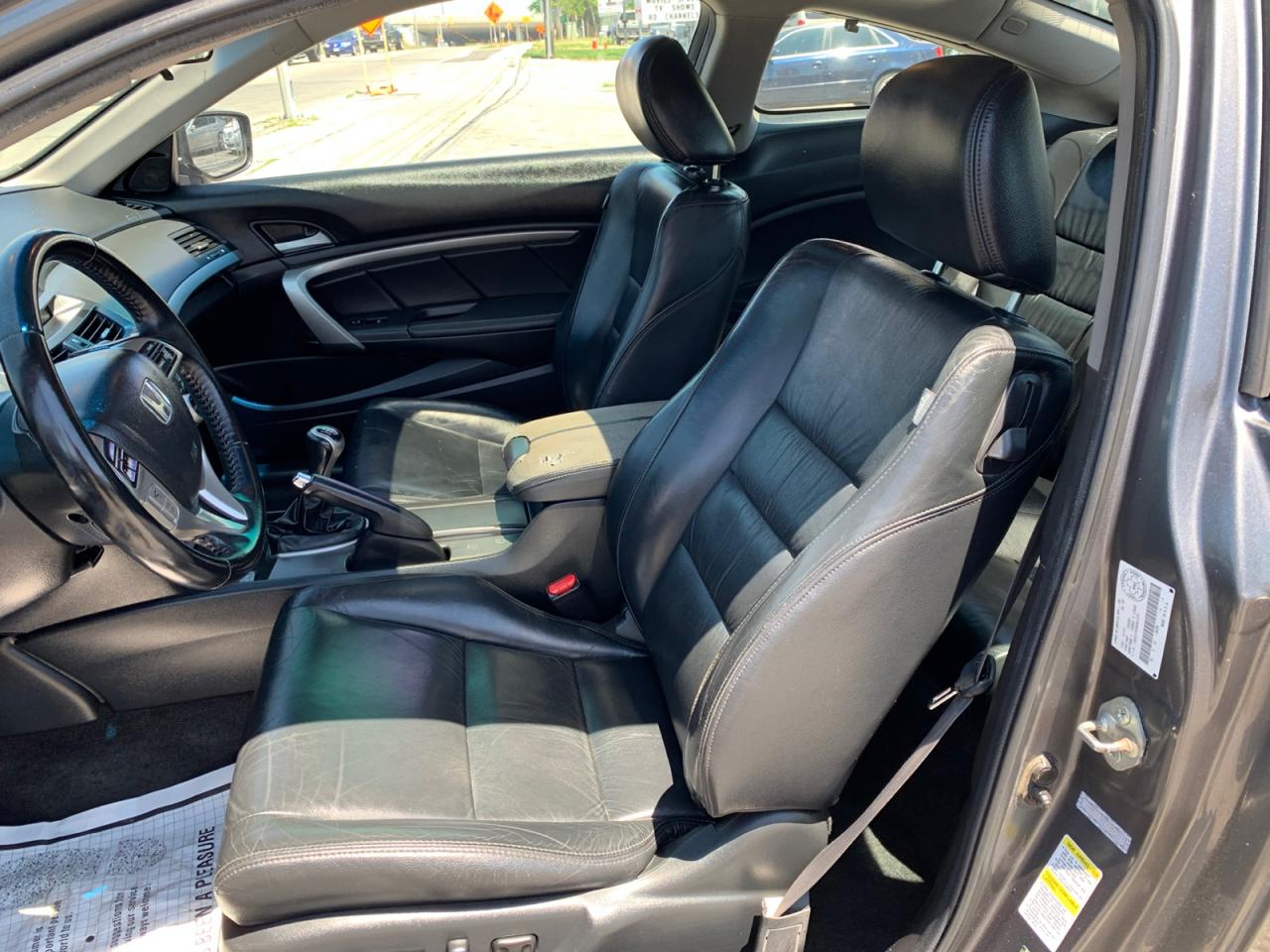 2009 Honda Accord EX-L Coupe Photo