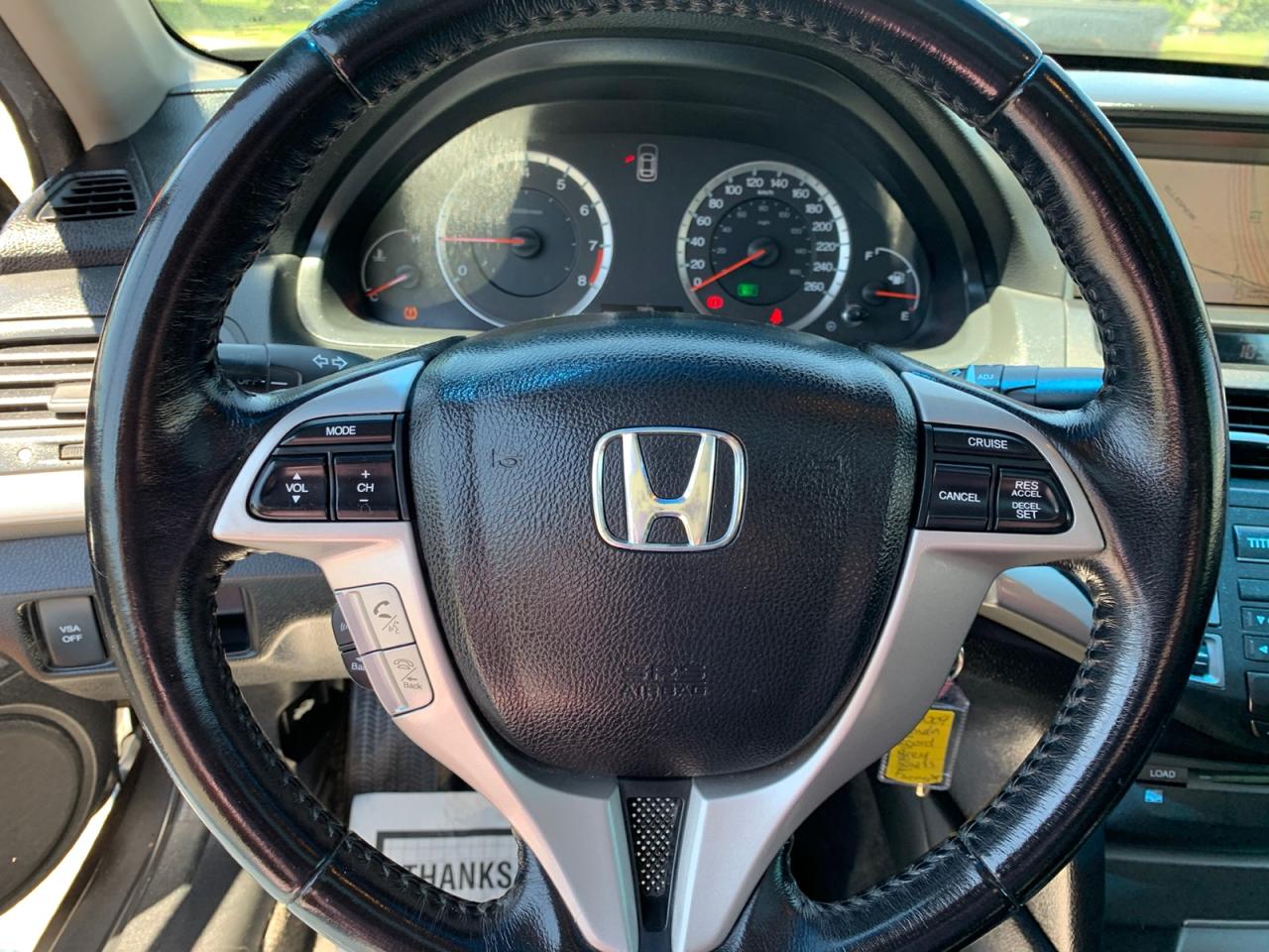 2009 Honda Accord EX-L Coupe Photo