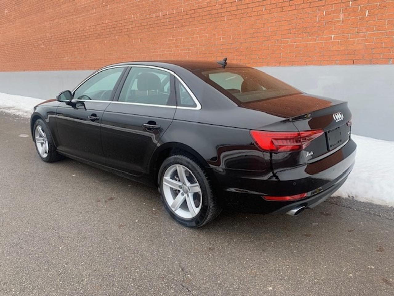 2017 Audi A4 Progressiv Quattro Photo