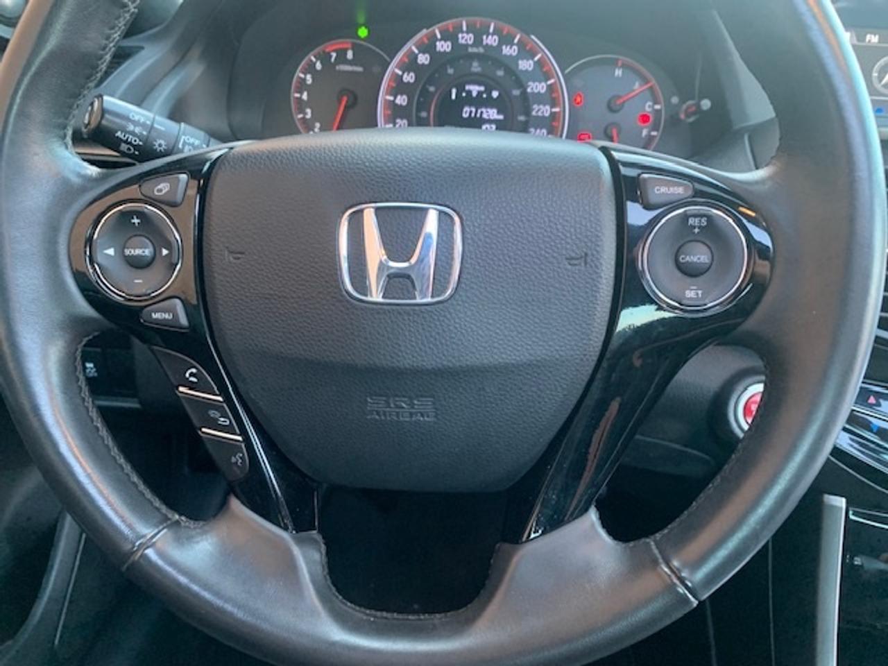 2017 Honda Accord Coupe TOURING V6 Photo