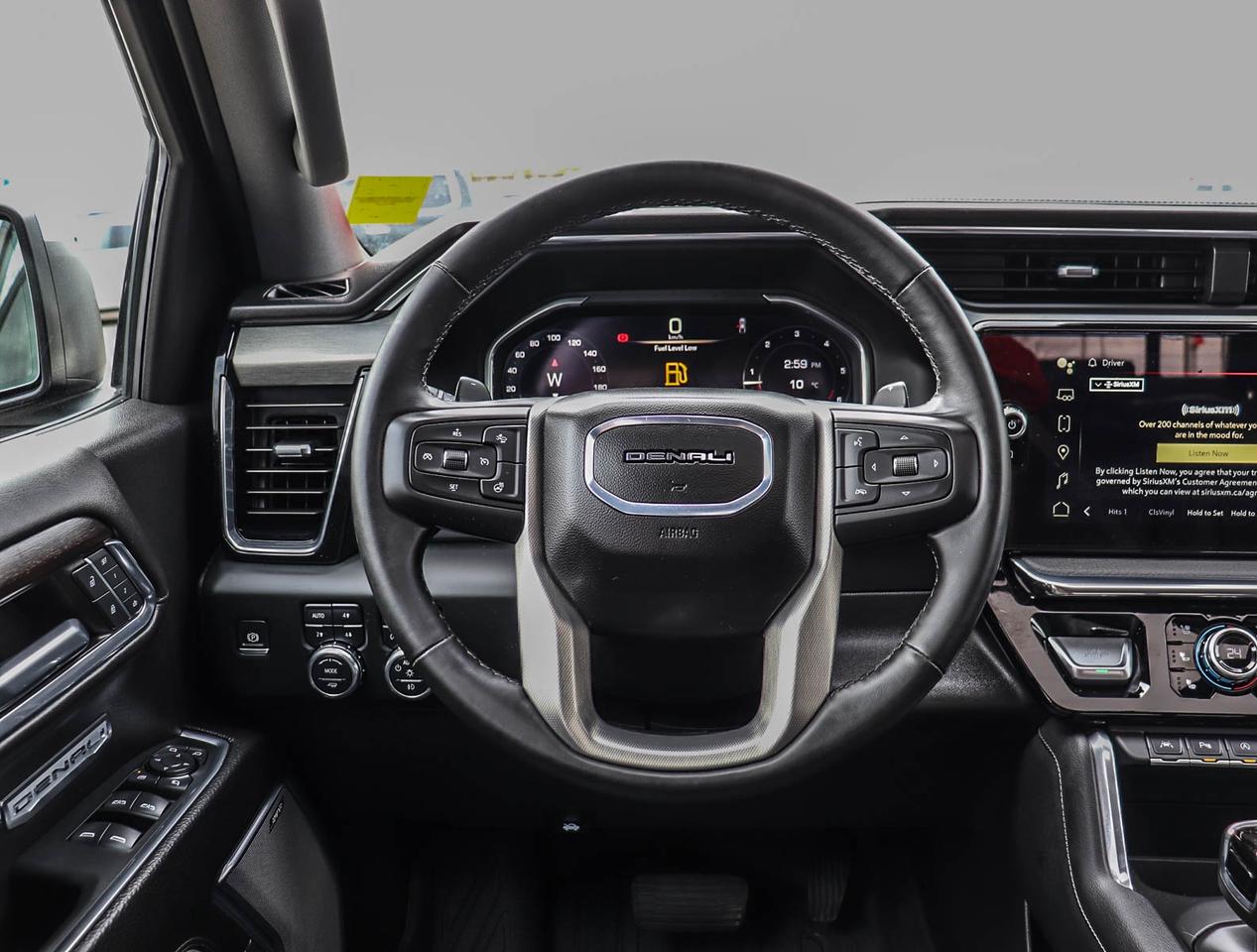 2024 GMC Sierra 1500 Denali Photo