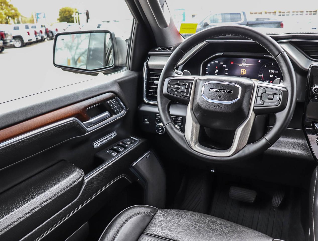 2024 GMC Sierra 1500 Denali Photo