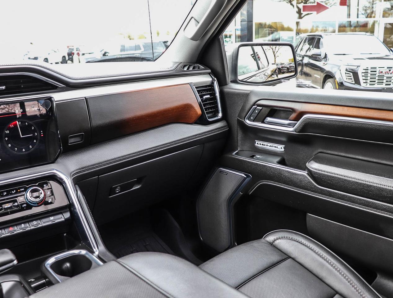 2024 GMC Sierra 1500 Denali Photo