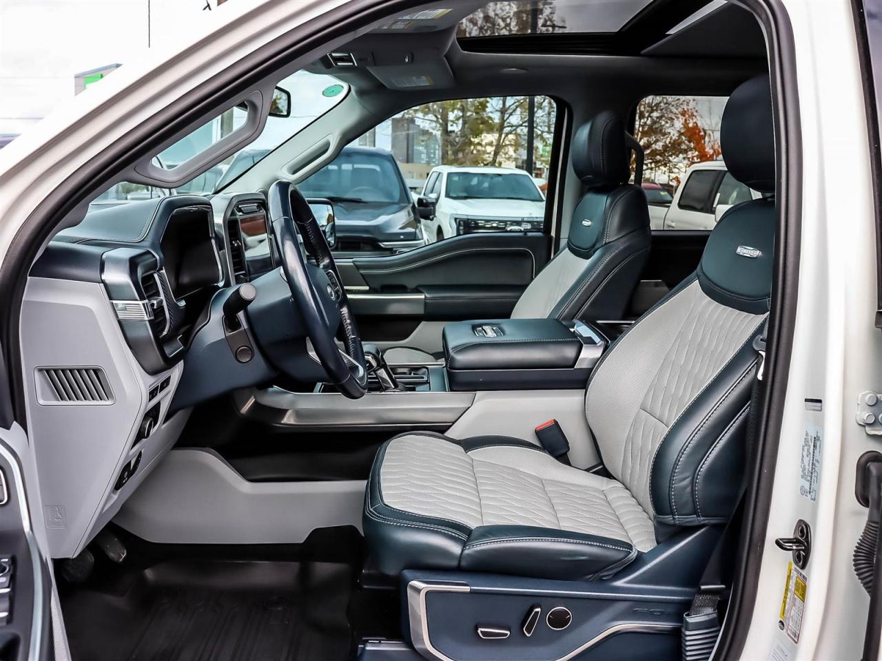 2023 Ford F-150 Limited  Photo