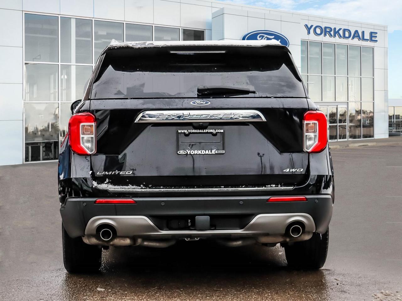 2021 Ford Explorer LIMITED Photo3