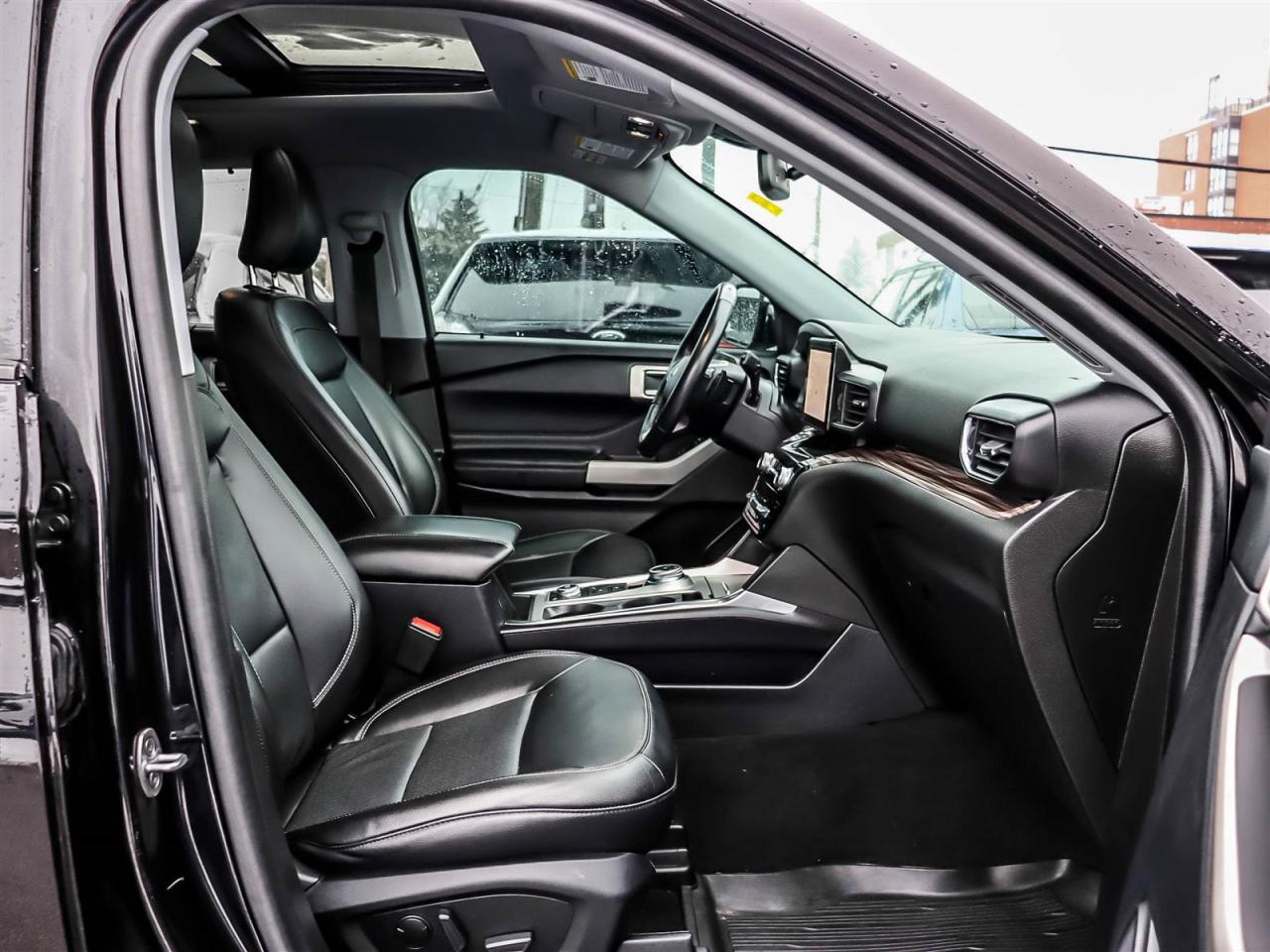 2021 Ford Explorer LIMITED Photo