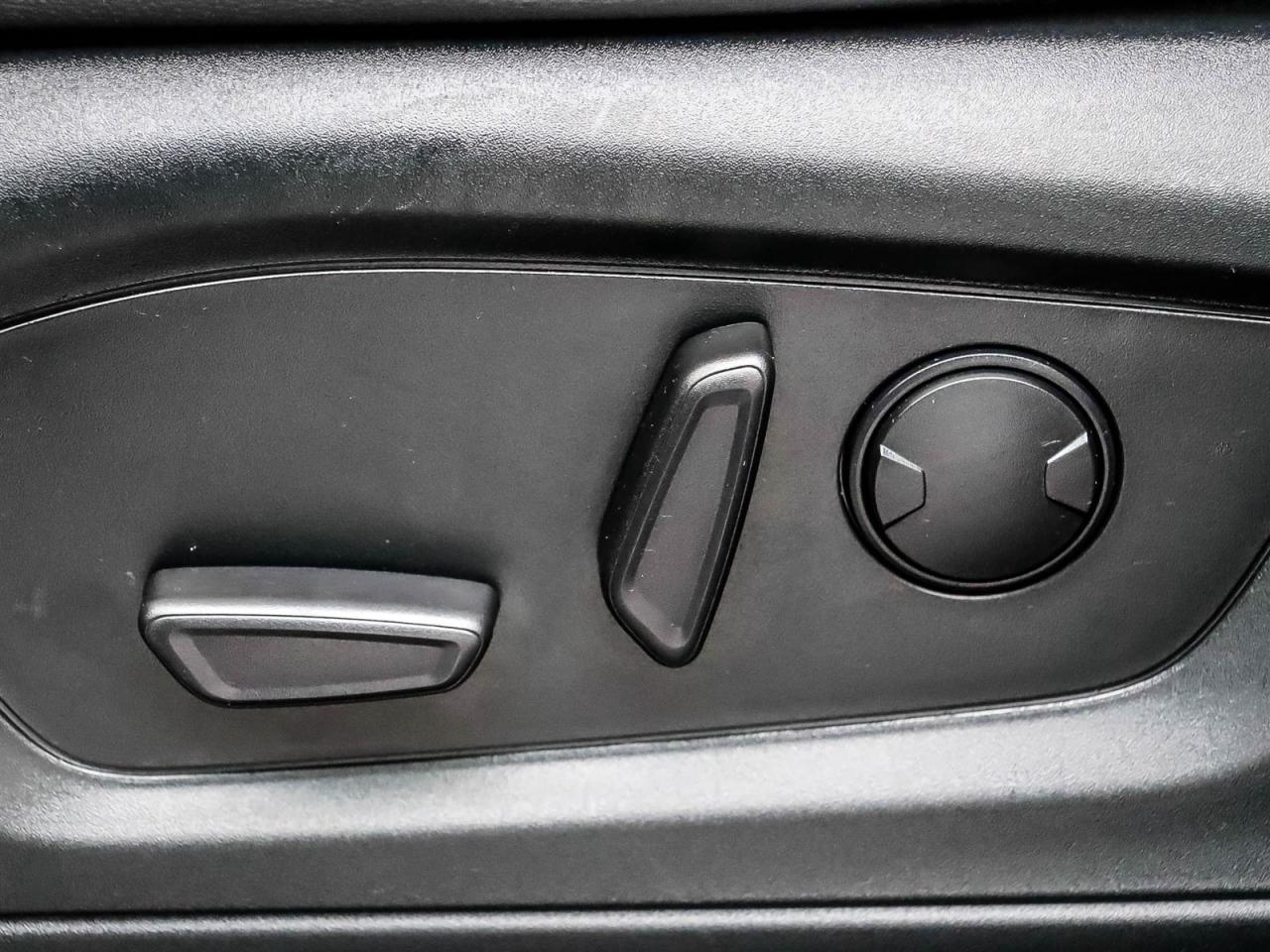 2021 Ford Explorer LIMITED Photo