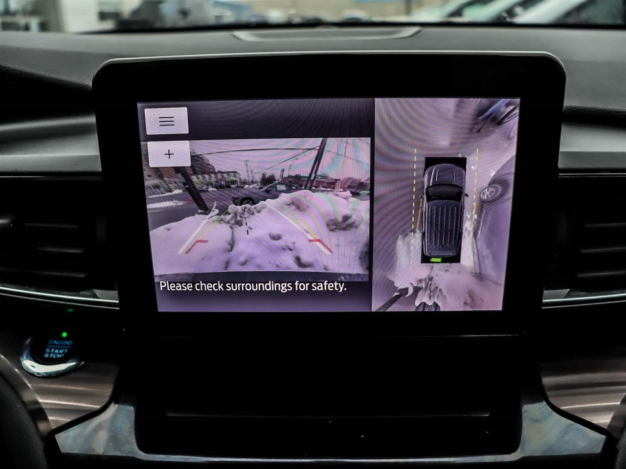 2021 Ford Explorer LIMITED Photo