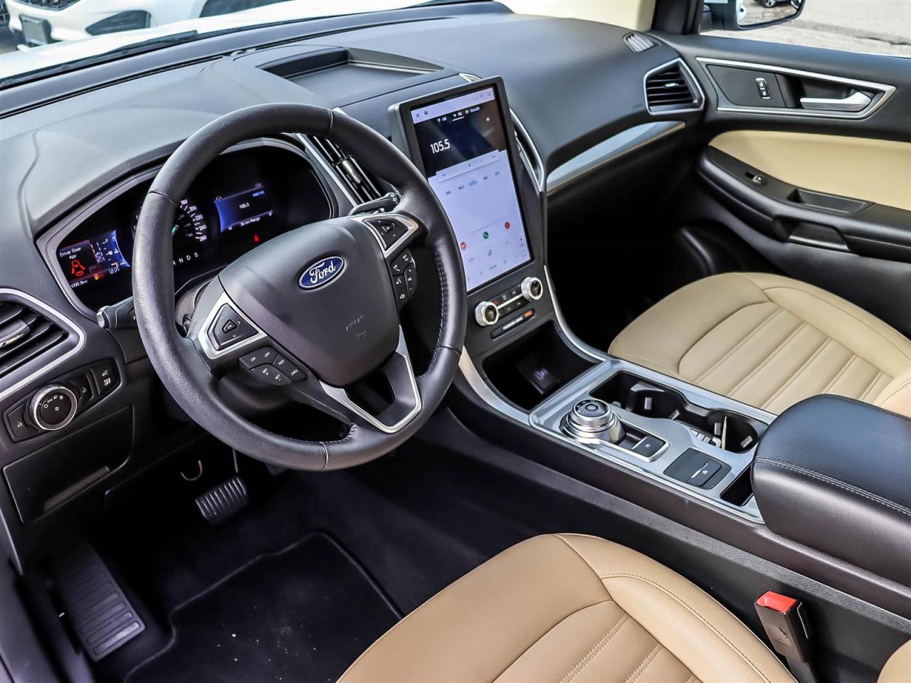 2024 Ford Edge SEL Photo