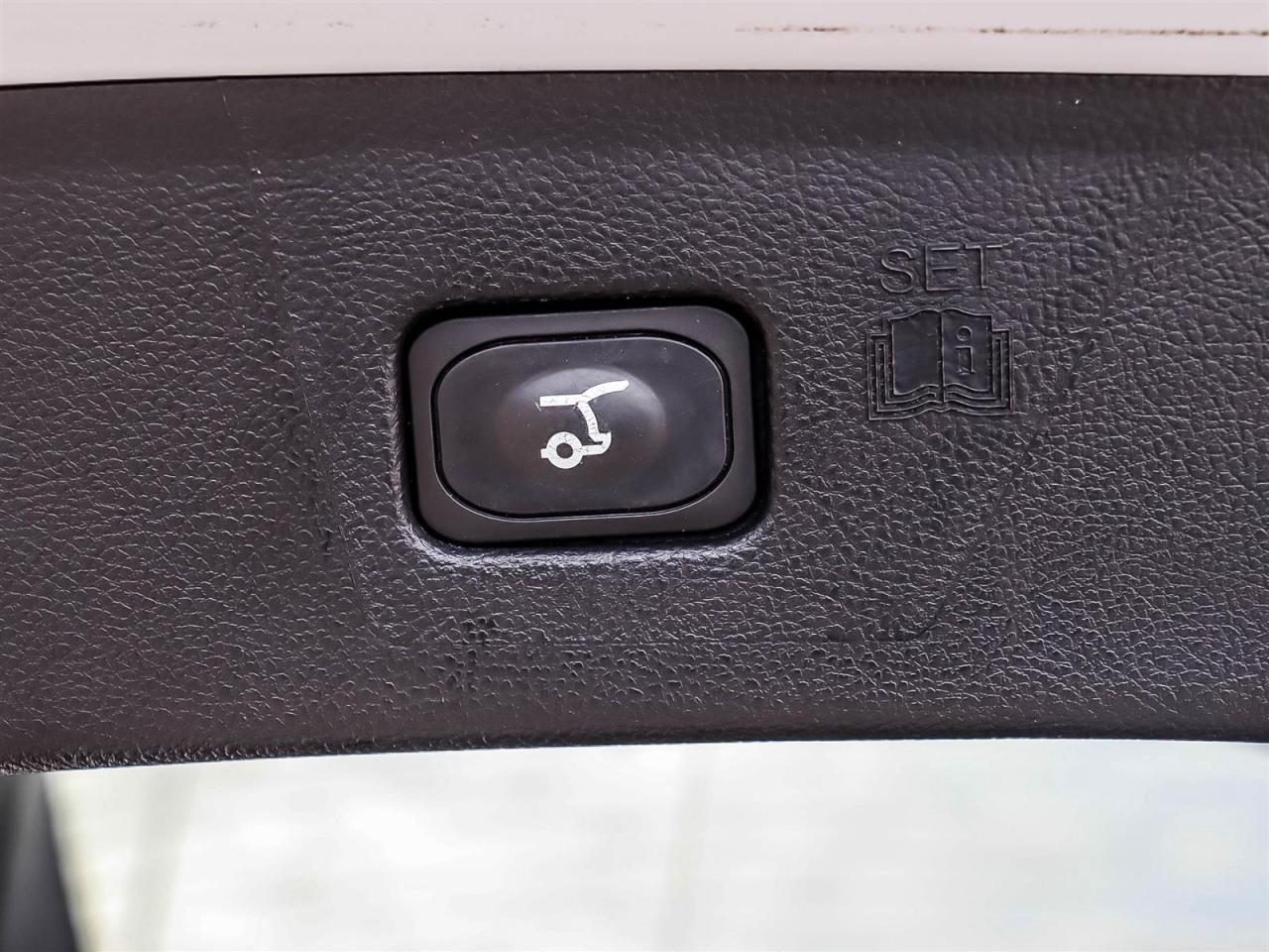 2024 Ford Edge SEL Photo