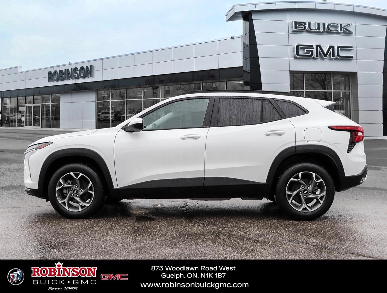 2024 Chevrolet Trax LT Photo4