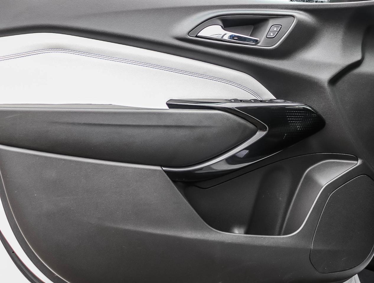 2024 Chevrolet Trax LT Photo