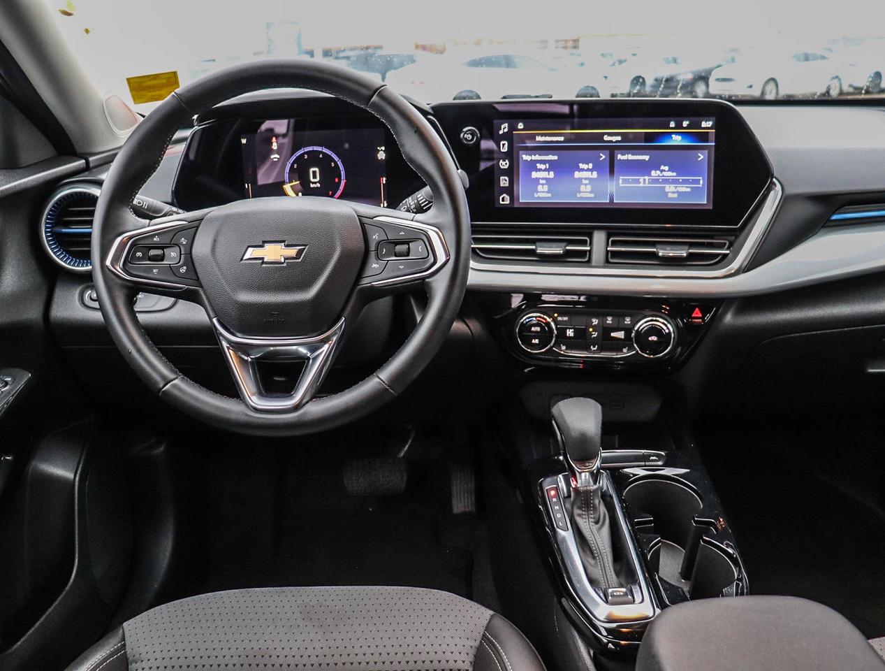 2024 Chevrolet Trax LT Photo