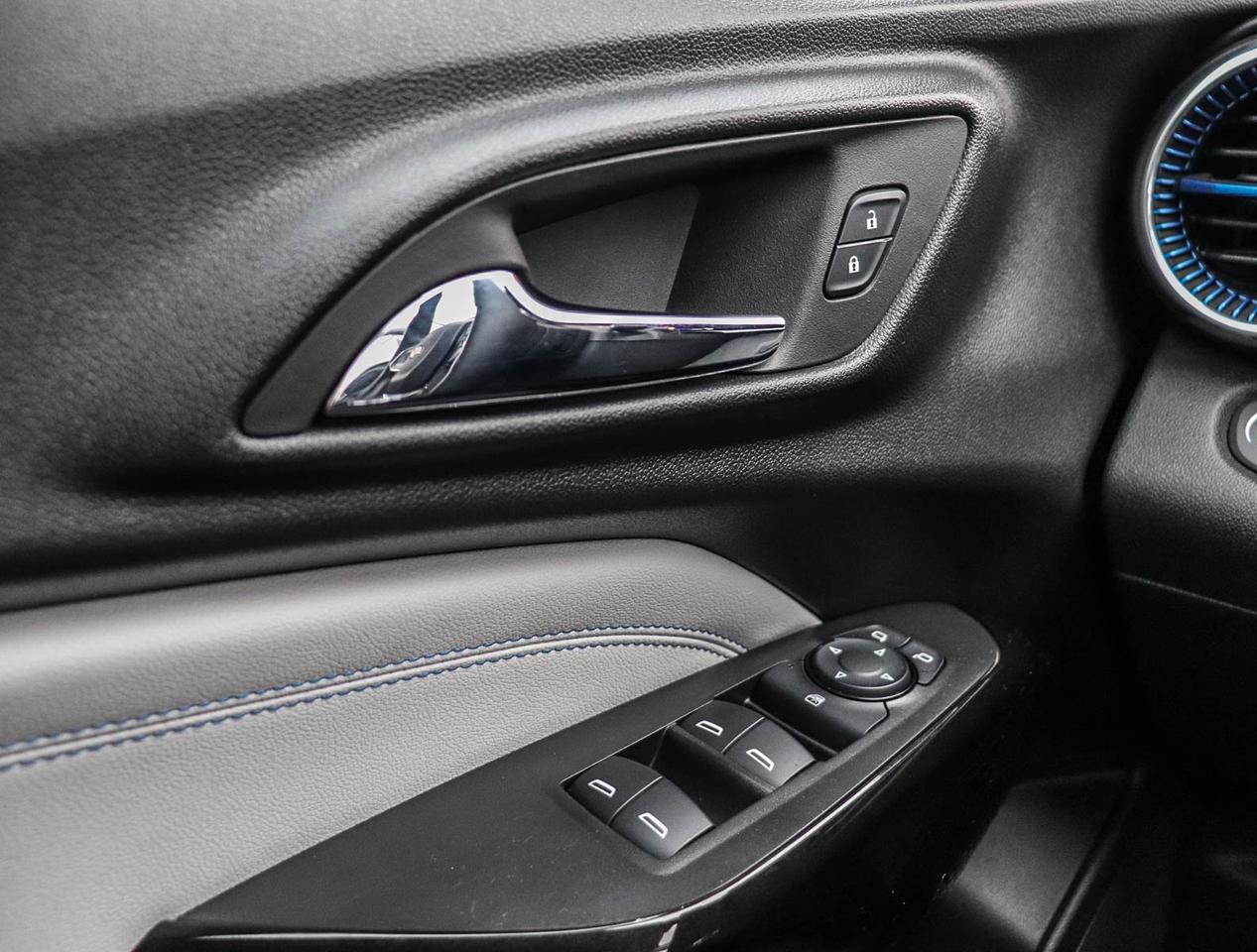 2024 Chevrolet Trax LT Photo