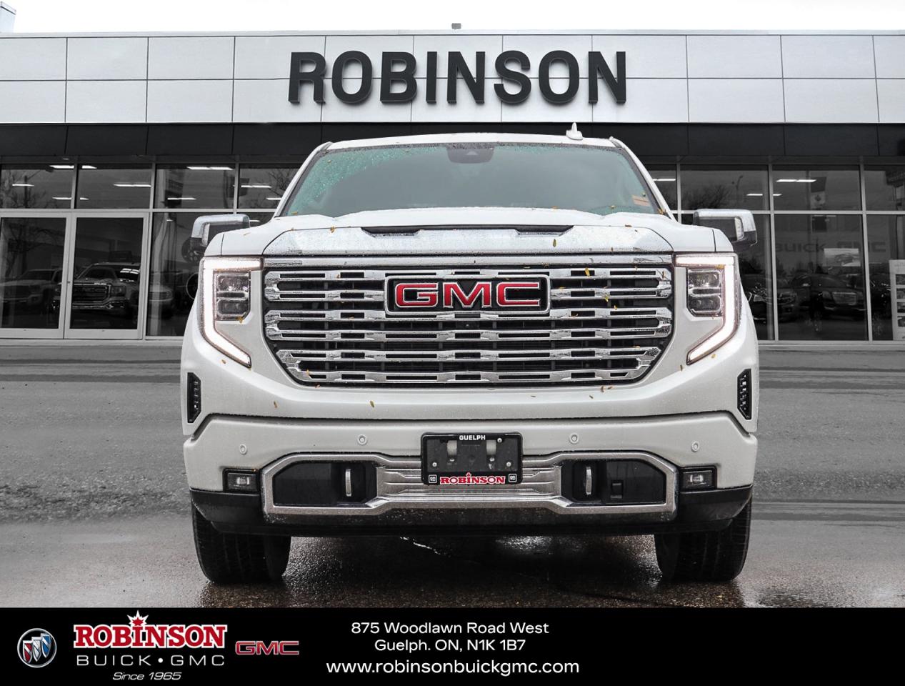 2024 GMC Sierra 1500 DENALI 1500 6.2L Photo