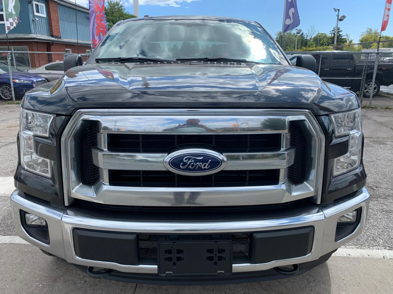 2015 Ford F-150 XLT SUPER CAB 8-ft. 4WD Photo