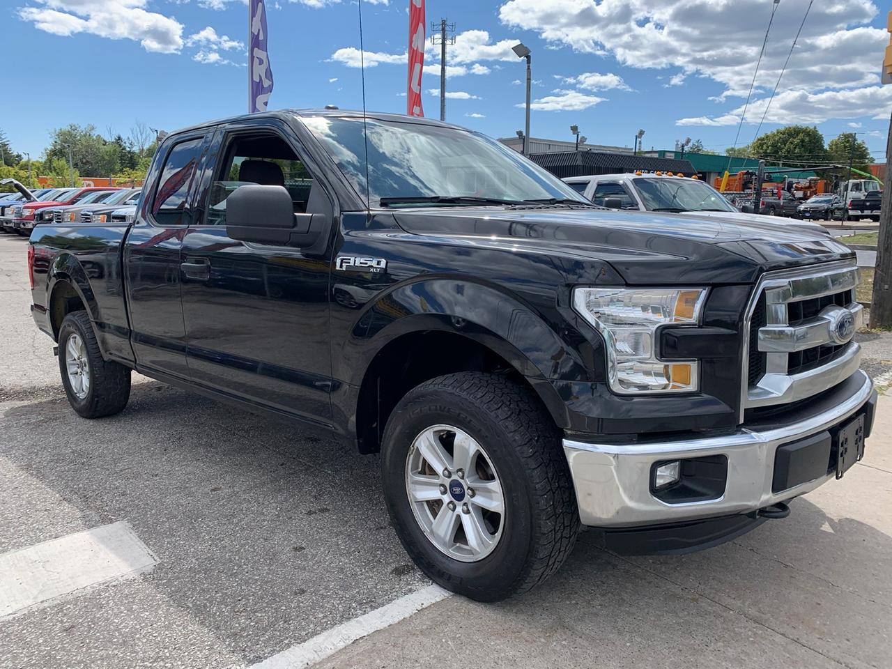 2015 Ford F-150 XLT SUPER CAB 8-ft. 4WD Photo