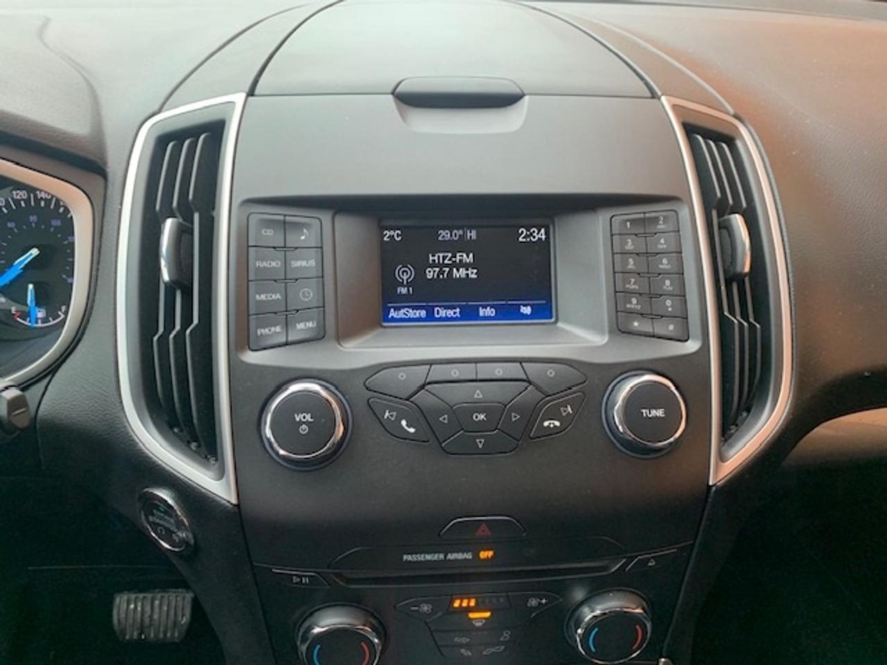 2018 Ford Edge SEL AWD Photo