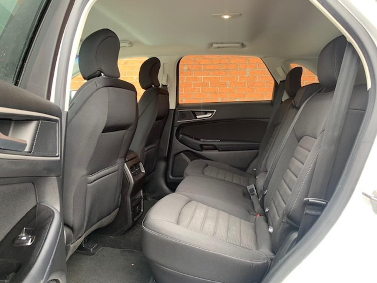 2018 Ford Edge SEL AWD Photo