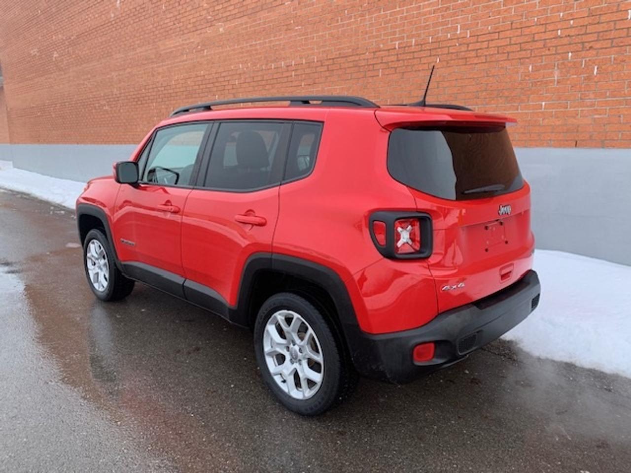 2018 Jeep Renegade North 4x4 Photo2