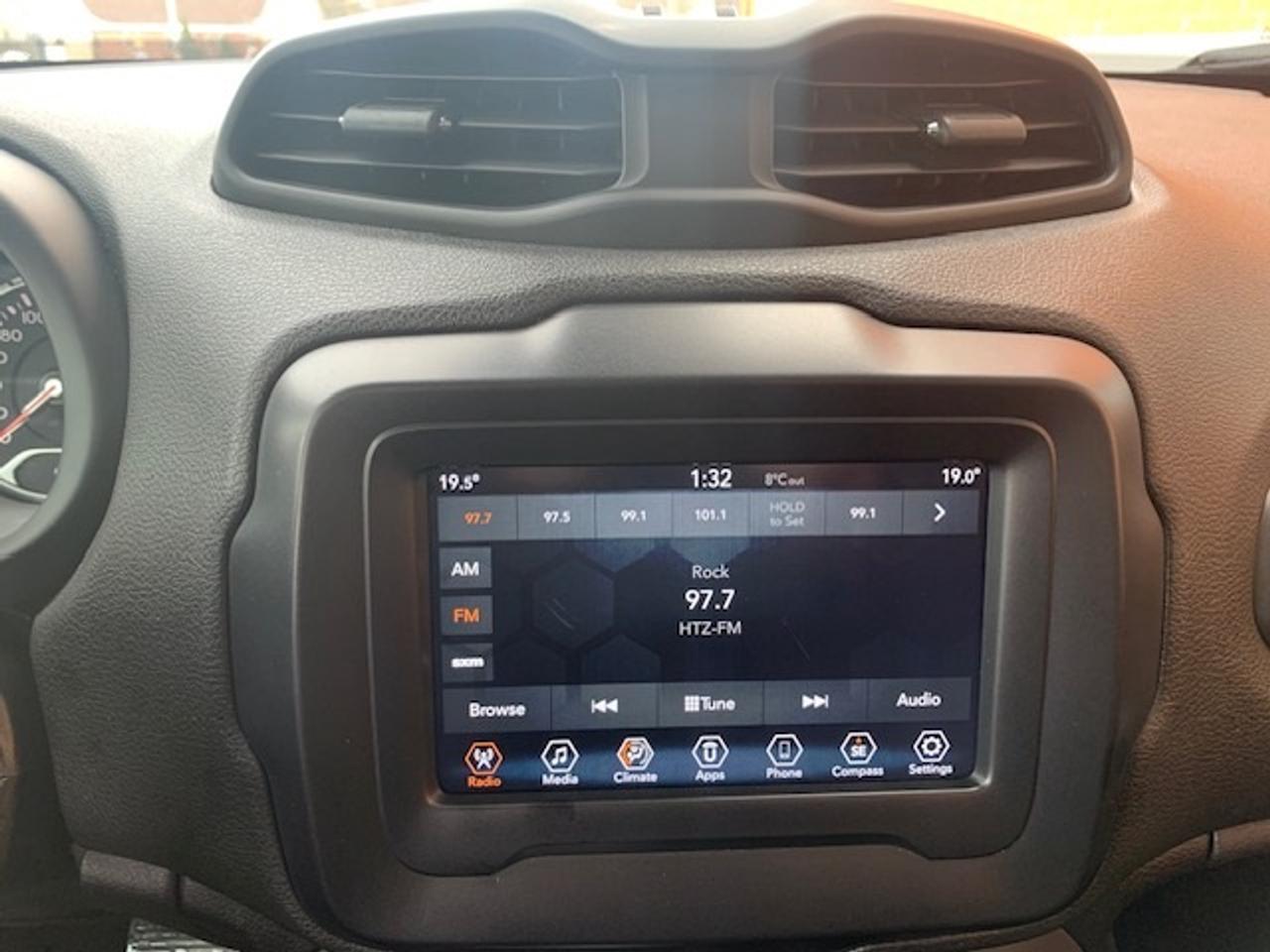 2018 Jeep Renegade North 4x4 Photo