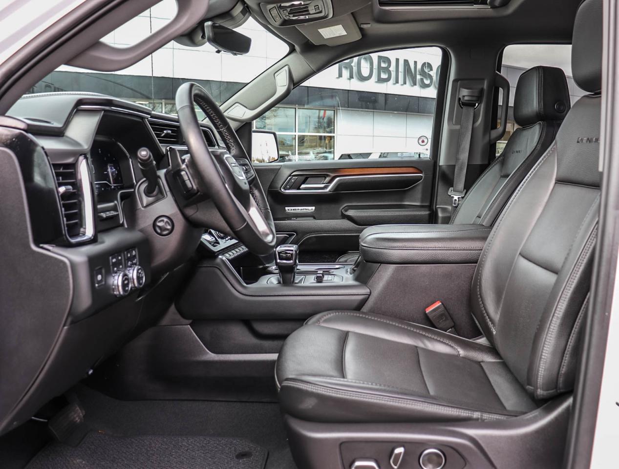 2024 GMC Sierra 1500 Denali Photo