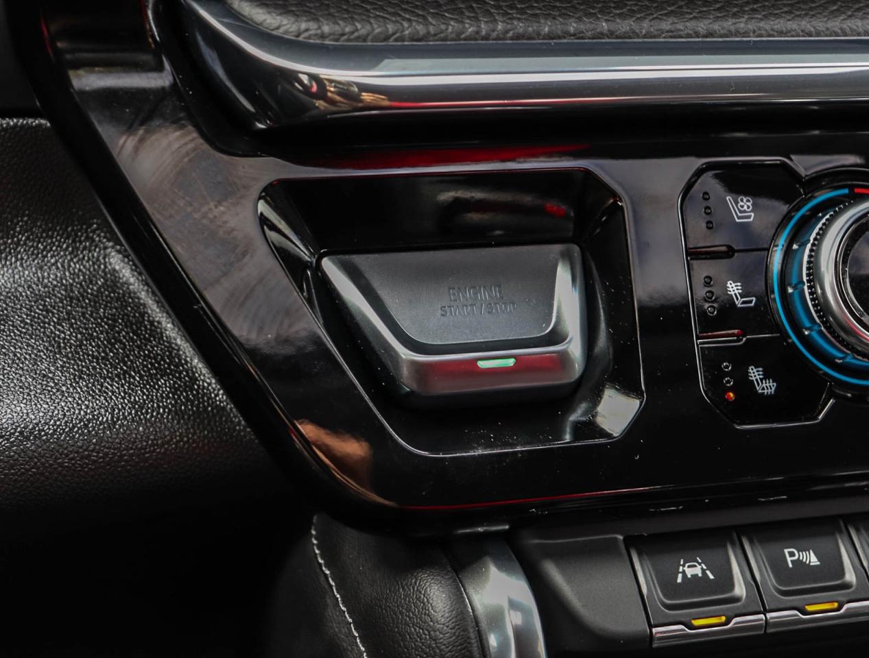 2024 GMC Sierra 1500 Denali Photo