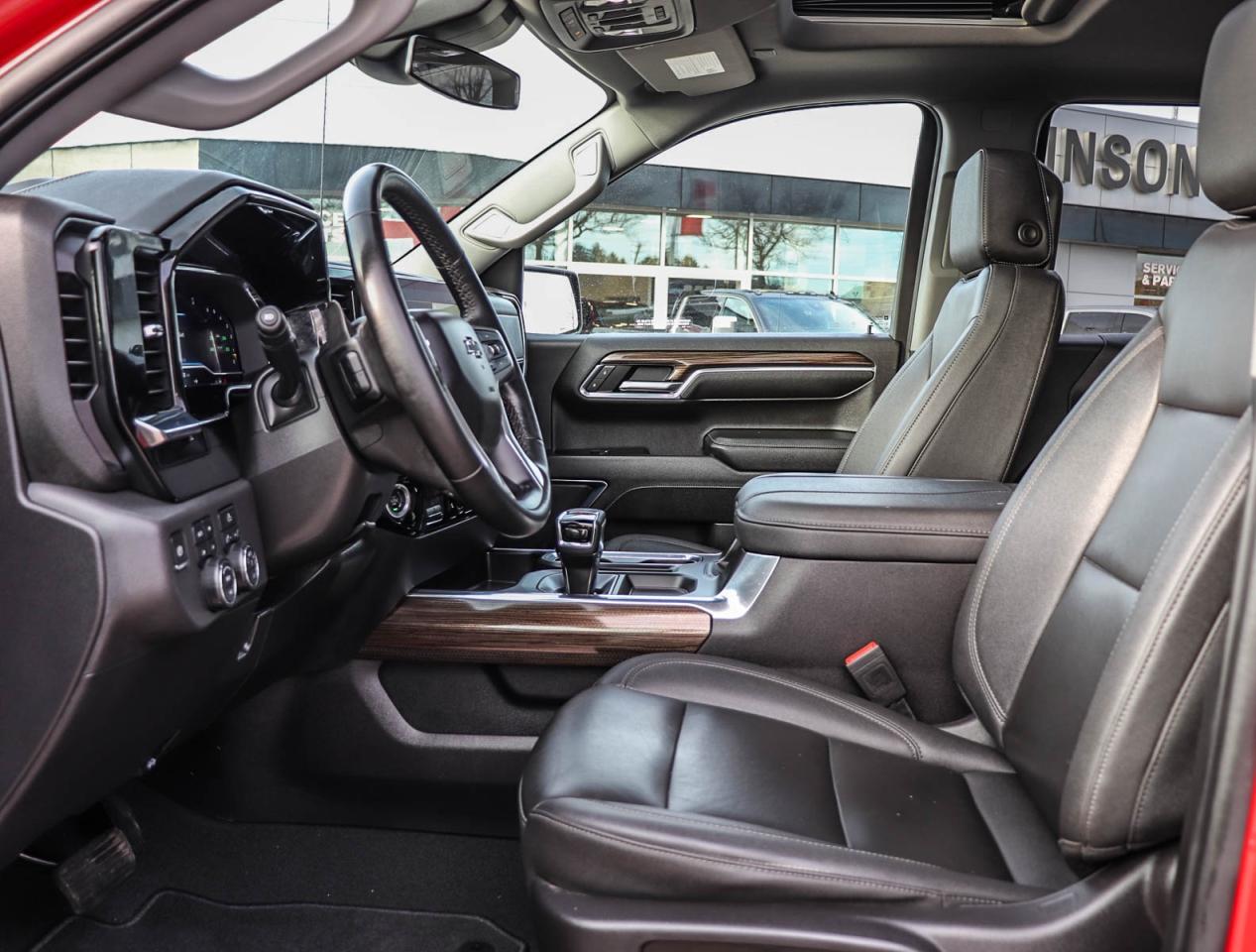 2023 Chevrolet Silverado 1500 RST Photo