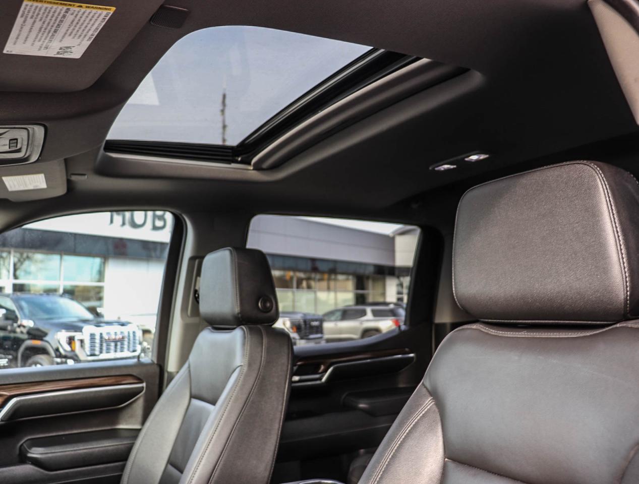 2023 Chevrolet Silverado 1500 RST Photo