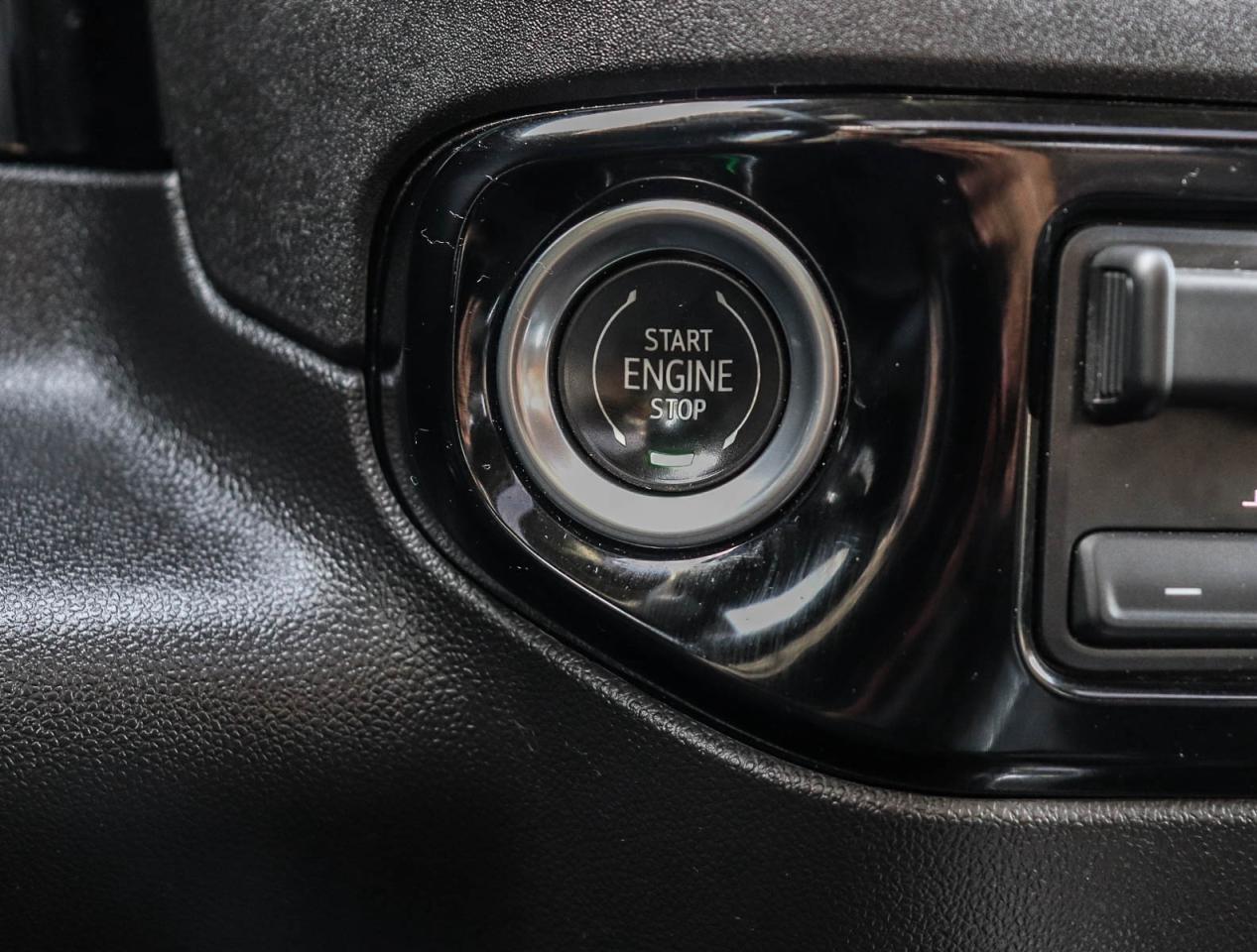 2023 Chevrolet Silverado 1500 RST Photo