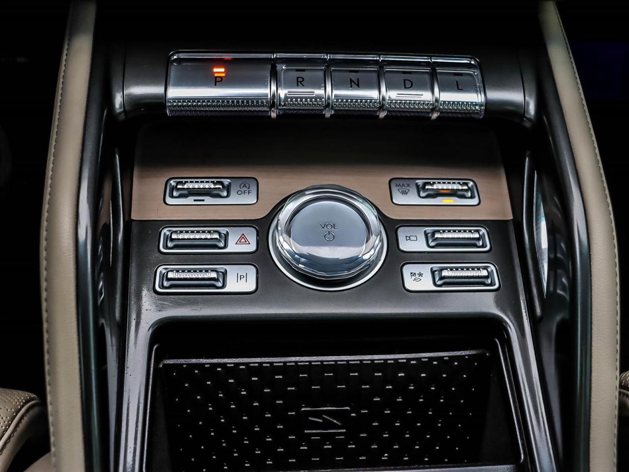 2024 Lincoln Nautilus RESERVE Photo