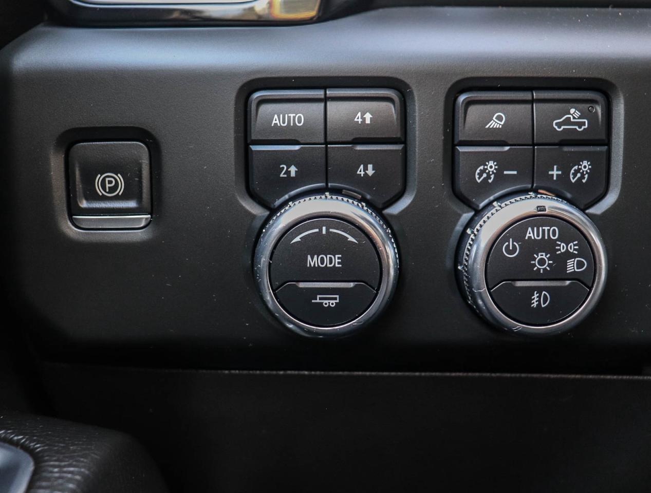 2024 GMC Sierra 1500 Denali Photo