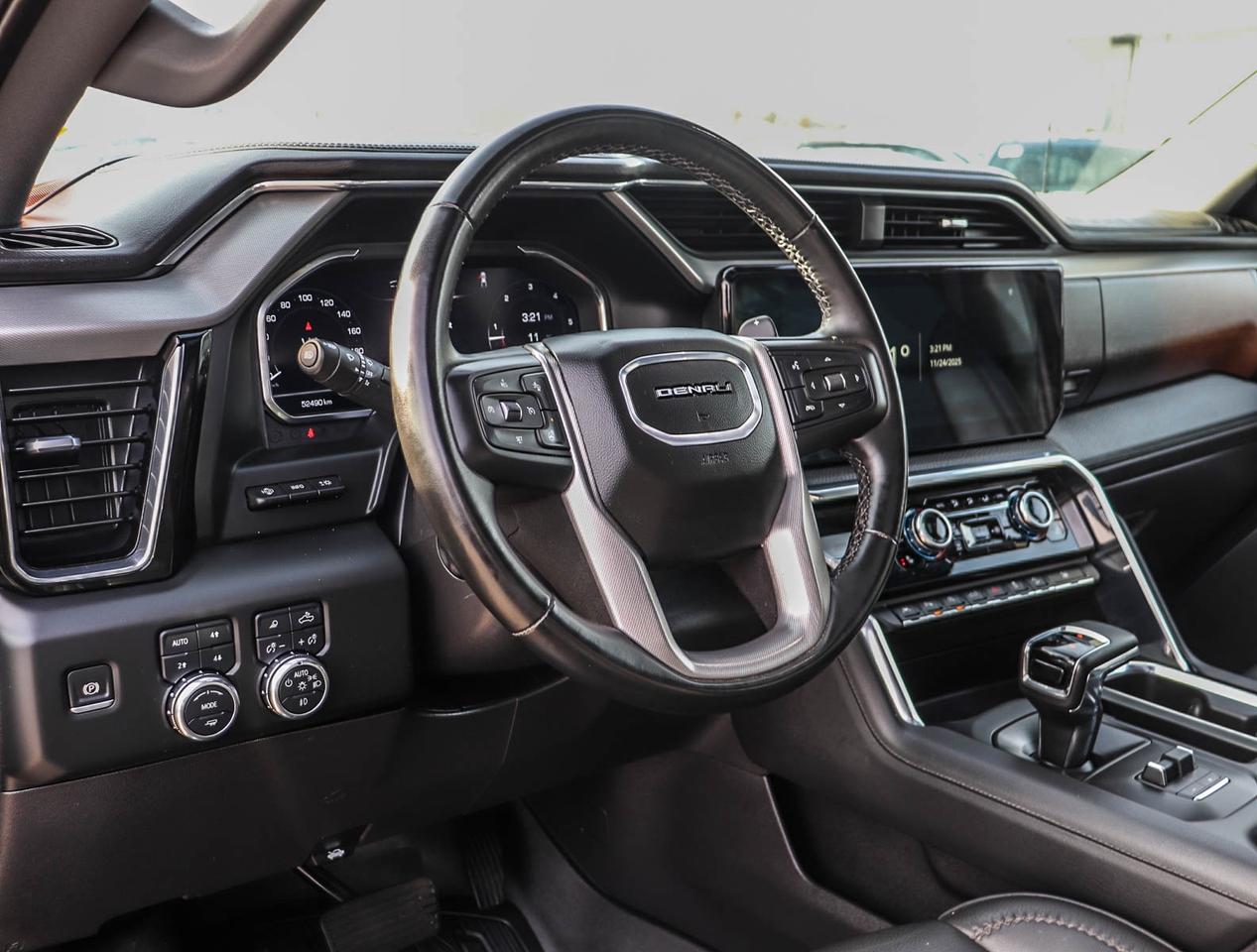 2024 GMC Sierra 1500 Denali Photo