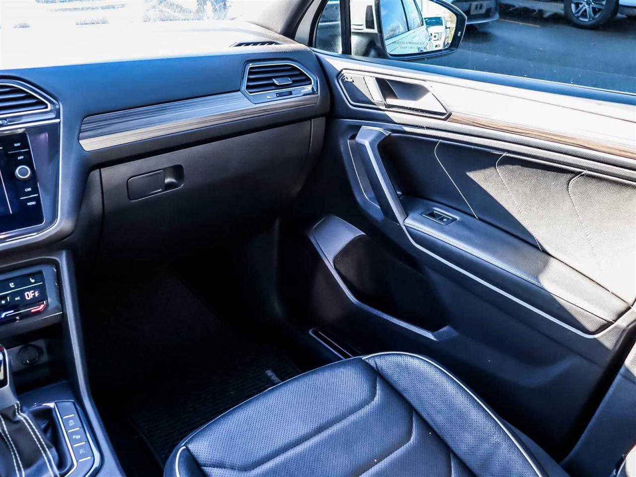 2023 Volkswagen Tiguan Highline R-line Photo