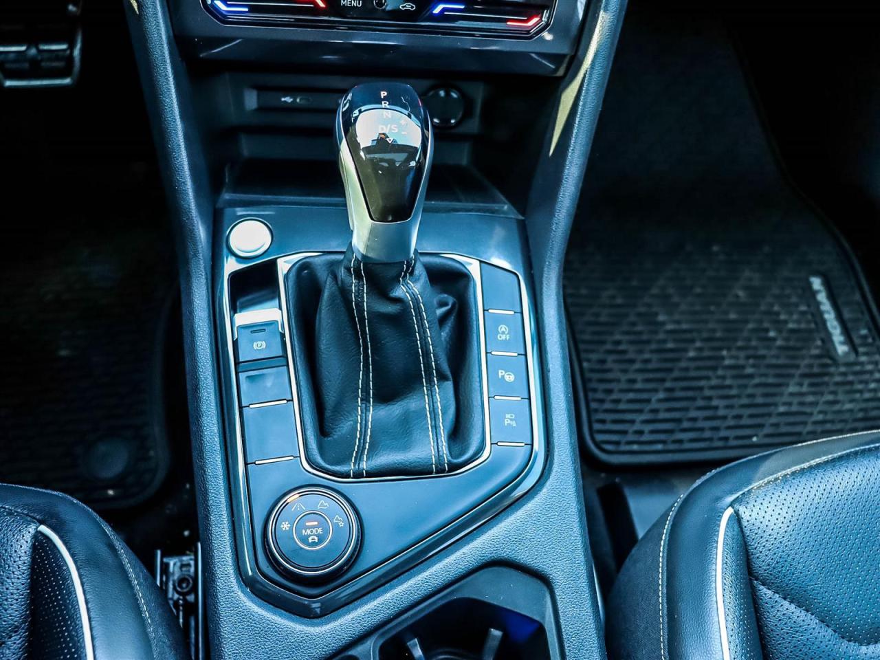 2023 Volkswagen Tiguan Highline R-line Photo