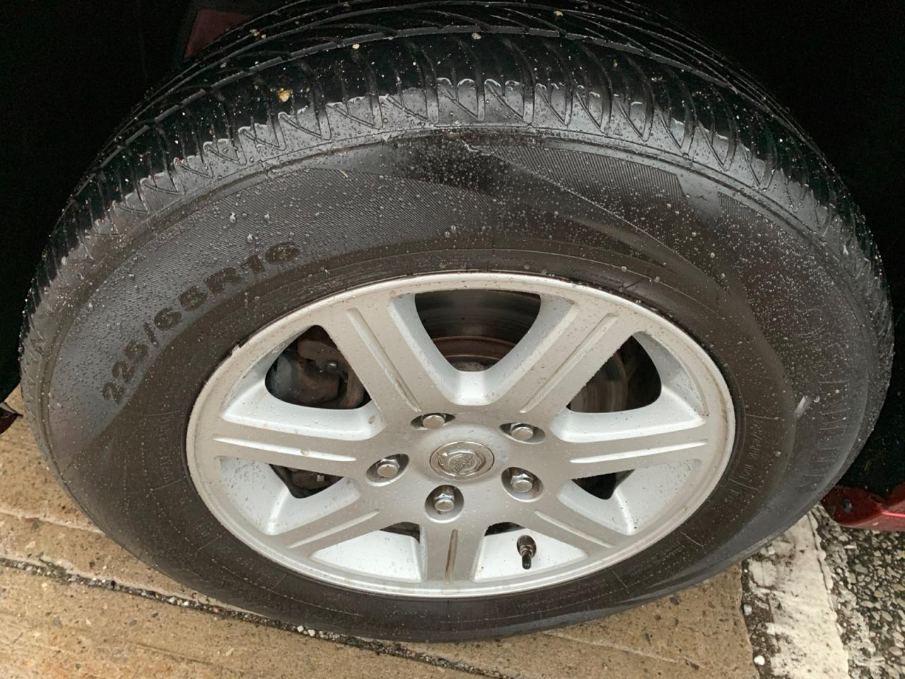 2010 Chrysler Town and Country Touring Photo