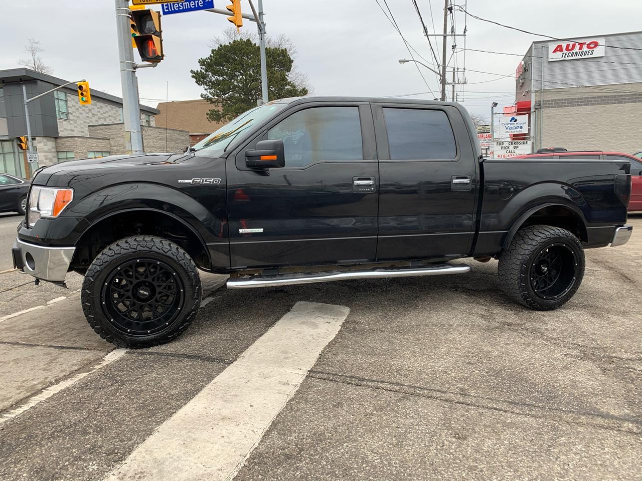 2013 Ford F-150 FX4 SuperCrew 5.5-ft. Bed 4WD Photo