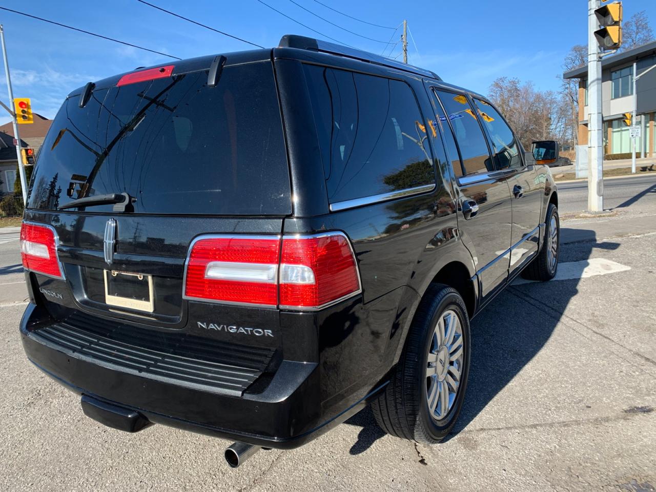 2010 Lincoln Navigator ULTIMATE 4WD Photo