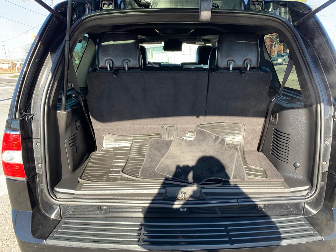 2010 Lincoln Navigator ULTIMATE 4WD Photo