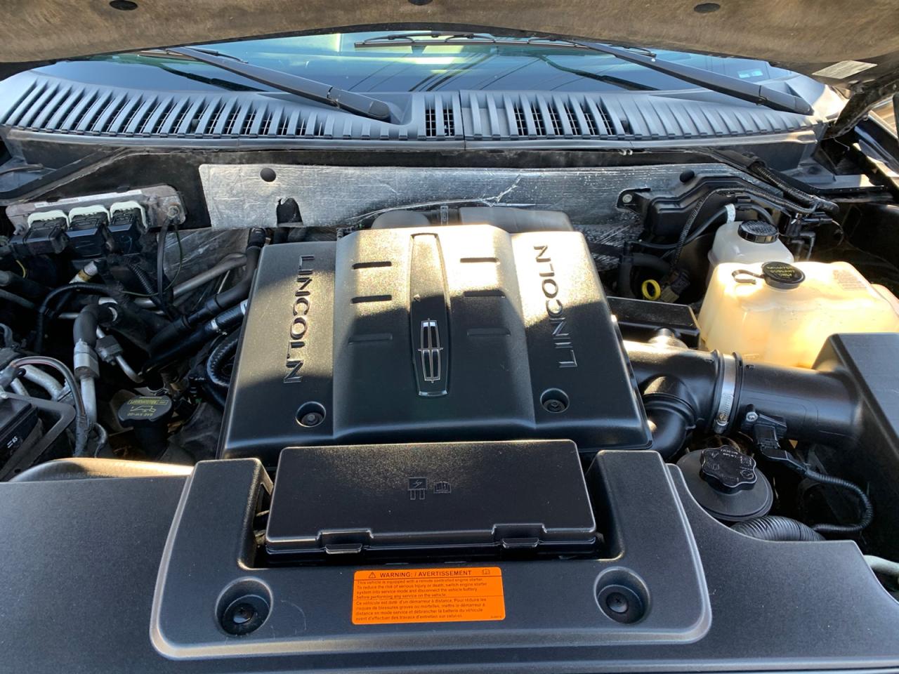 2010 Lincoln Navigator ULTIMATE 4WD Photo