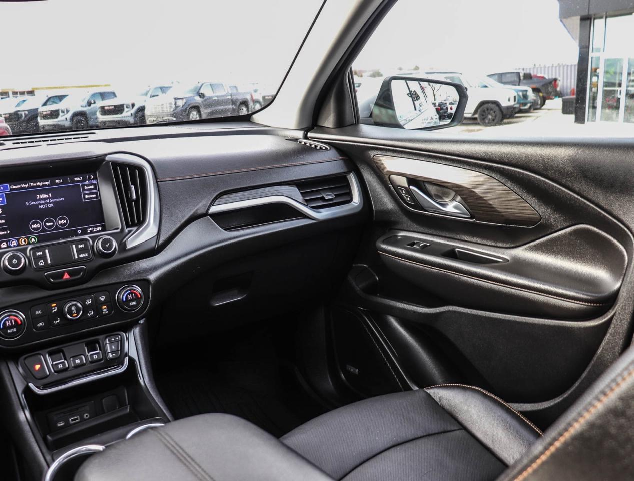 2021 GMC Terrain SLT Photo