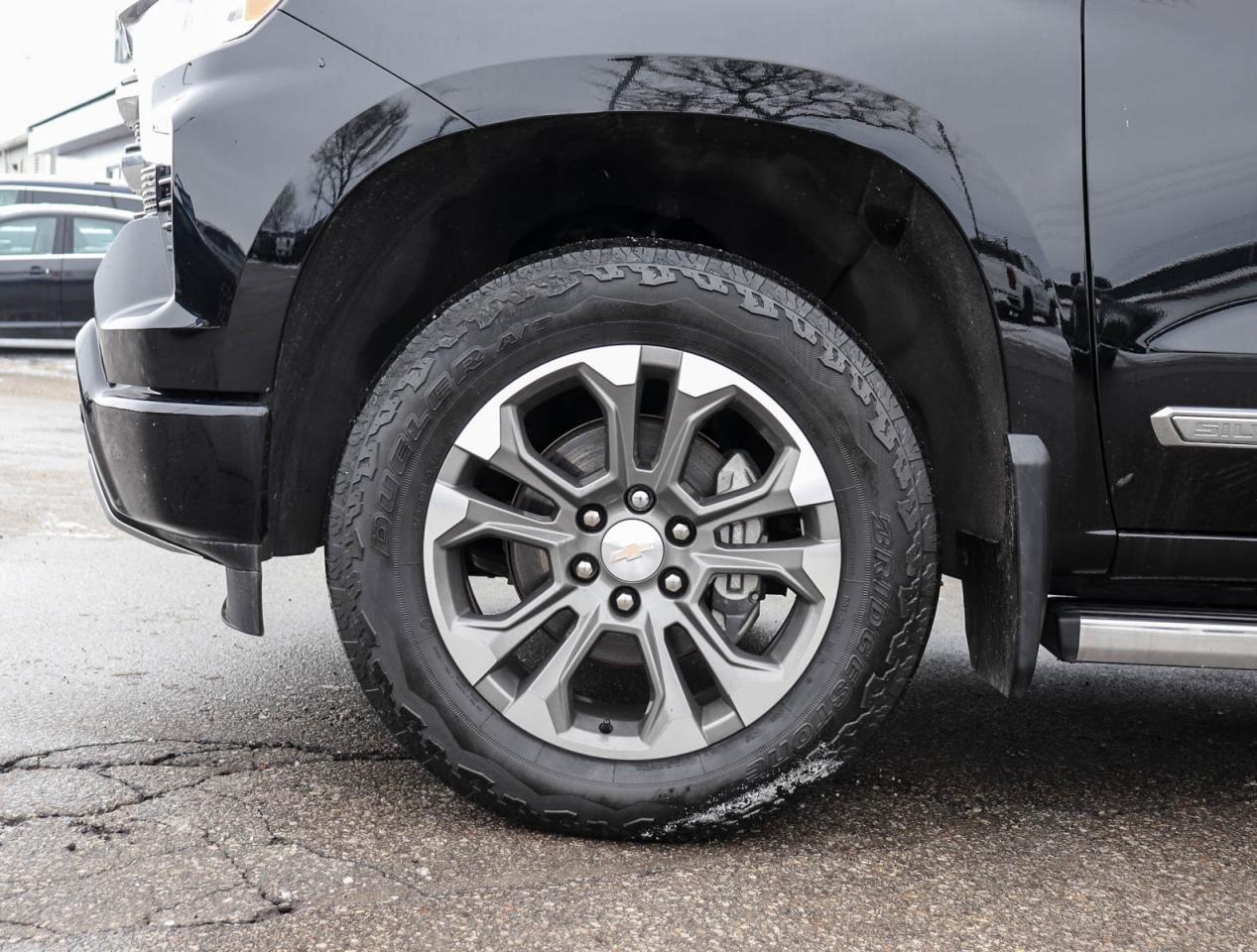 2023 Chevrolet Silverado 1500 High Country Photo